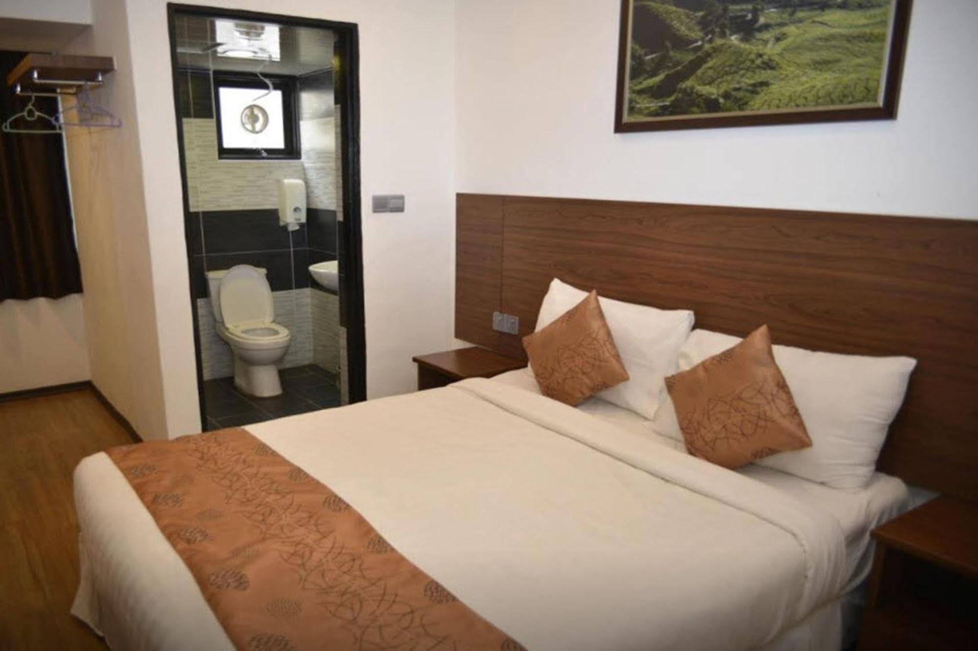 Highlanders Hotel Cameron Highlands Extérieur photo