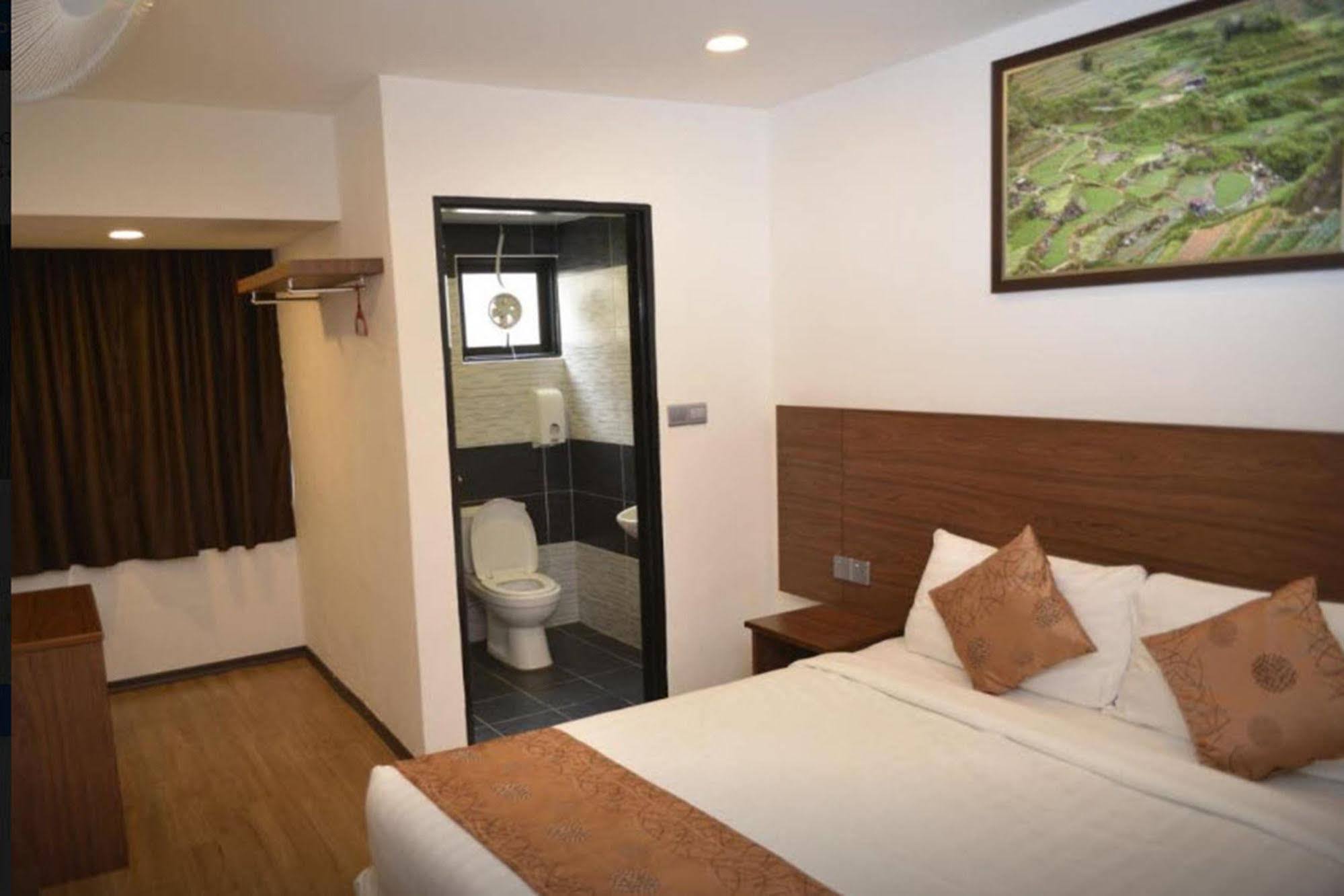 Highlanders Hotel Cameron Highlands Extérieur photo